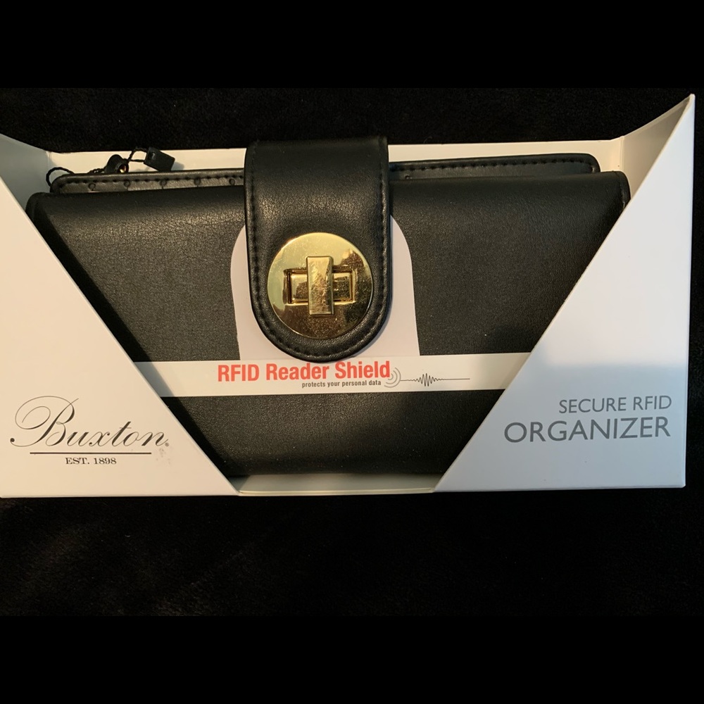 Ladies Buxton Secure RFID Organizer Wallet